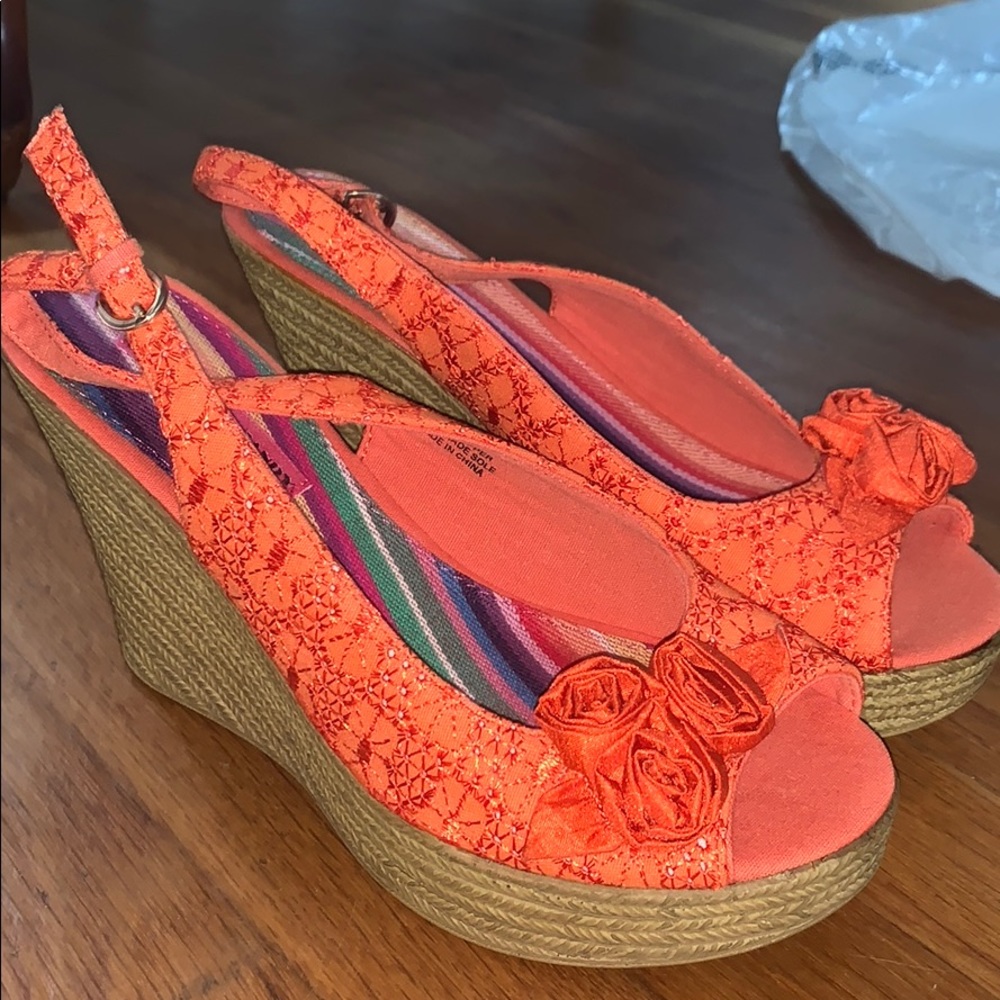 ROCK & CANDY Orange Heels